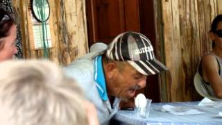 Turkish man yelling "meow" at an egg