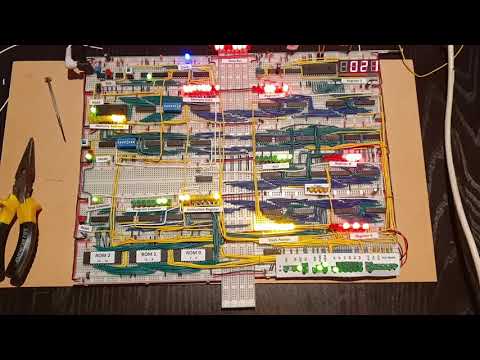 Troy's breadboard computer - Triangular numbers