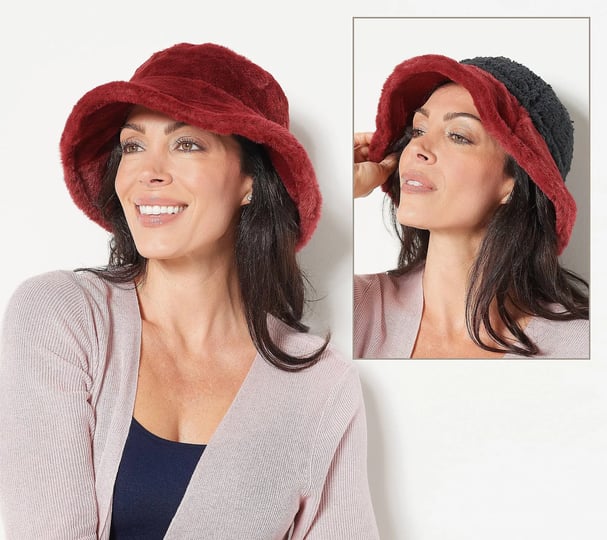 sprigs-reversible-faux-fur-sherpa-bucket-hat-ruby-black-1