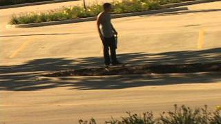 Skateboarder Shits his Pants