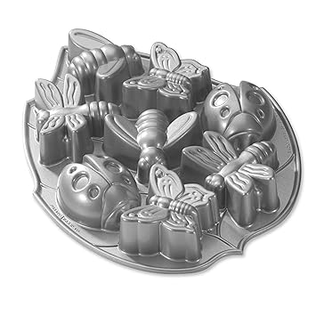 novelty cake tin - bug shaped cakes