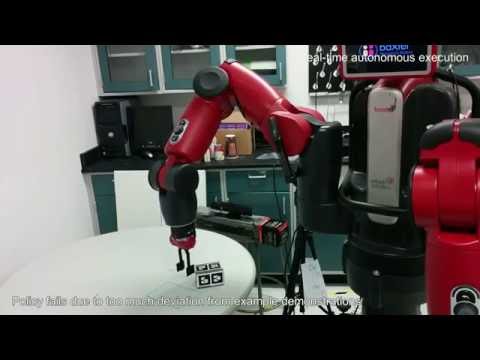 Performance of manipulation tasks in the simulation and on a Baxter robot