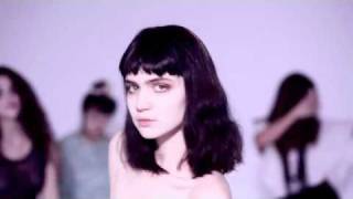 Grimes - Vanessa  Official Video 