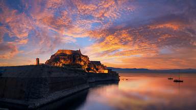 The Old Fortress of Corfu, Greece (© Netfalls Remy Musser/Shutterstock)