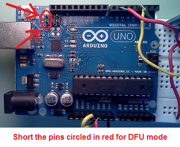 Short the pins in the red circle