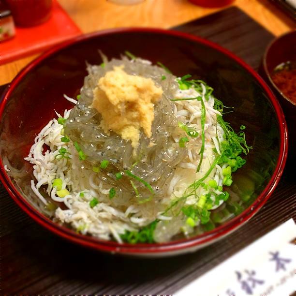 しらす丼