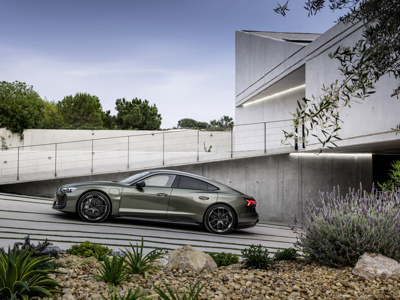 Audi RS e-tron GT performance