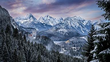 Neuschwanstein and Hohenschwangau castles, Bavarian Alps, Germany (© Harald Nachtmann/Getty Images)