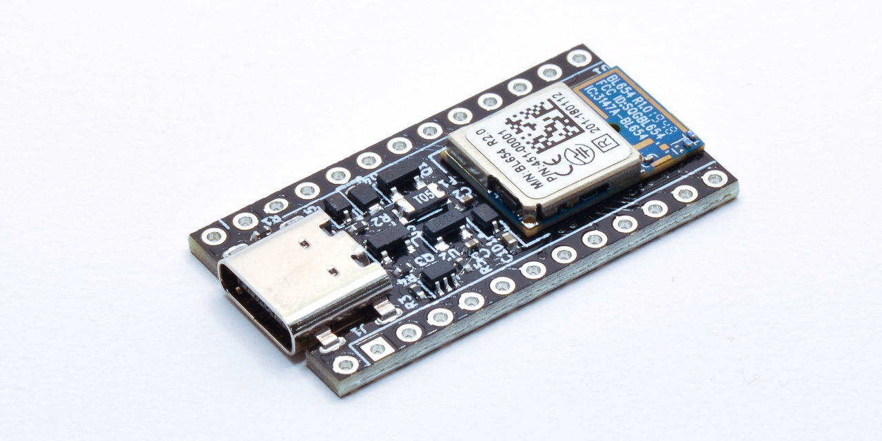 nRF52840 USB Key with TinyUF2 Bootloader - Bluetooth Low Energy