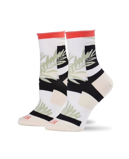 hue-womens-floral-crew-socks-white-1