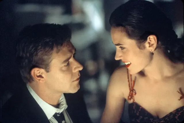 Russell-Crowe-Jennifer-Connelly-A-Beautiful-Mind-2001