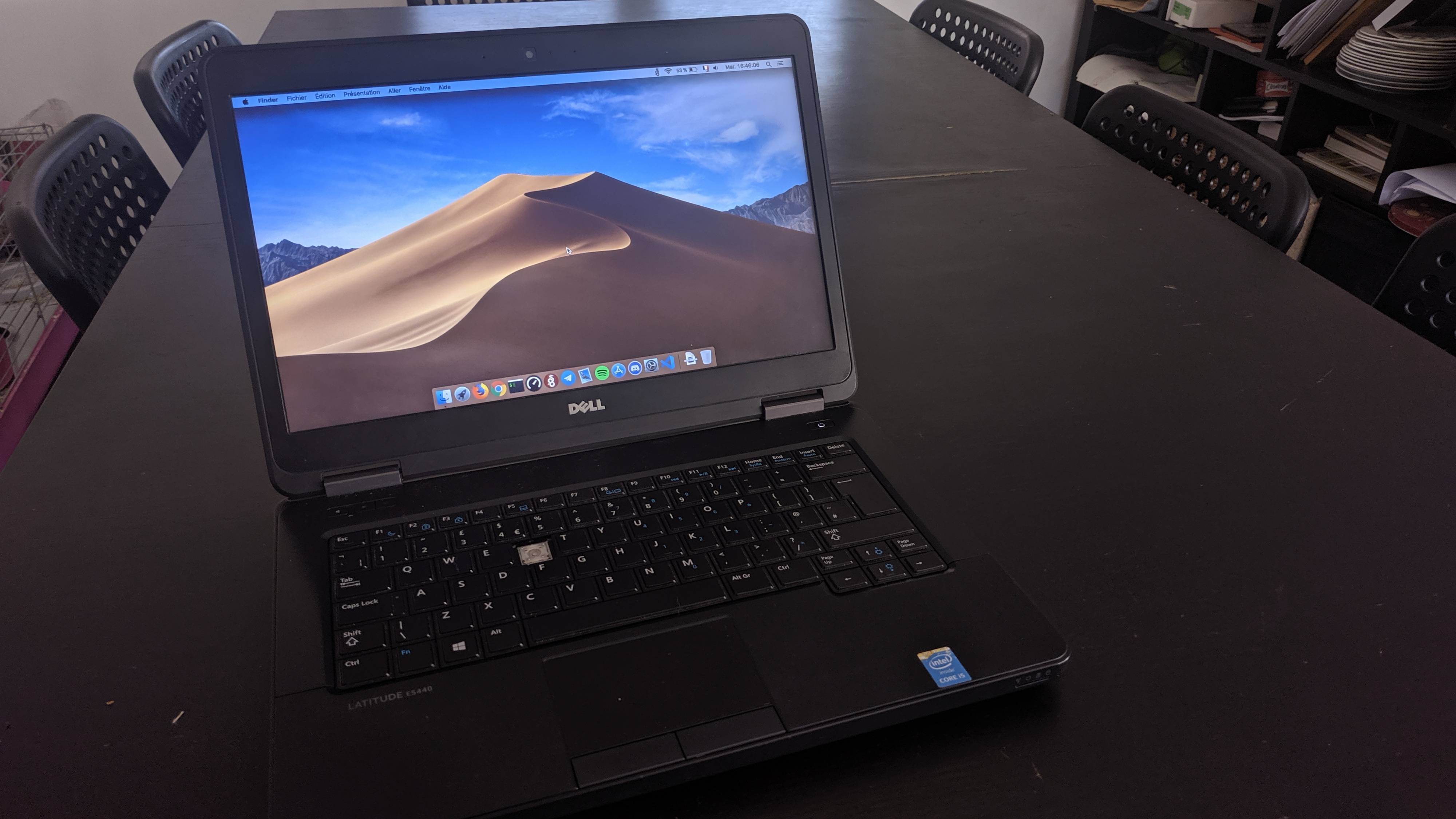 My Dell Latitude E5440 running macOS Mojave