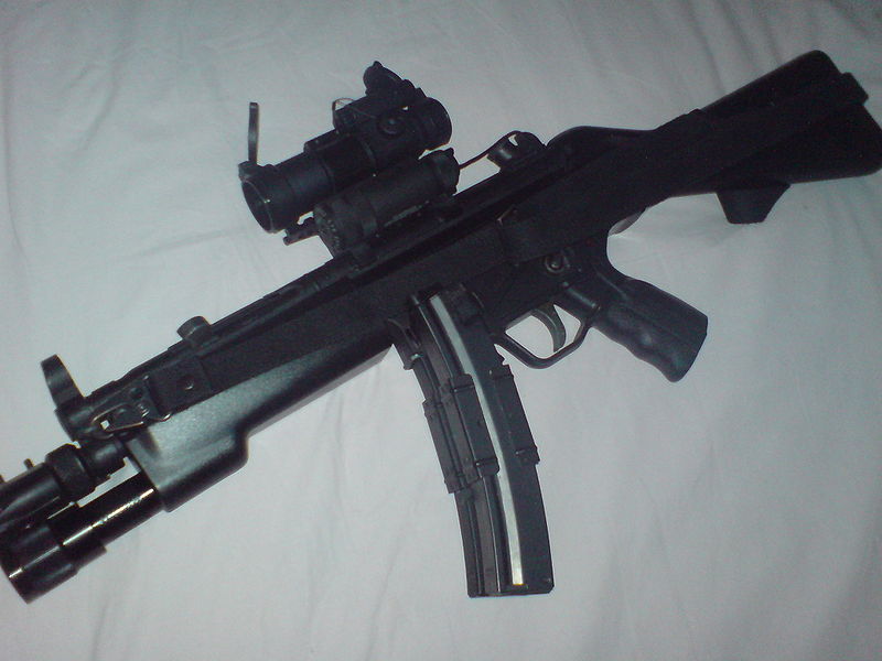 MP5 replica, credits wikipedia