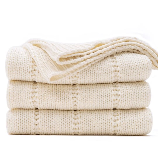 recyco-cable-knit-cream-white-throw-blanket-for-couch-super-soft-warm-cozy-decorative-knitted-throw--1