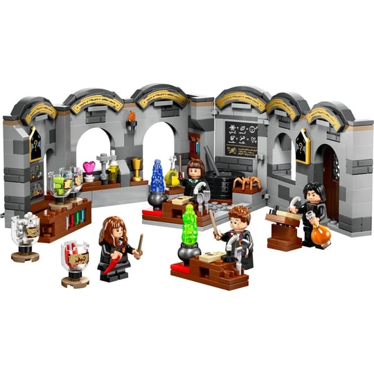 lego-hogwarts-castle-potions-class-1