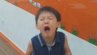 Korean kids react to Warhead candy