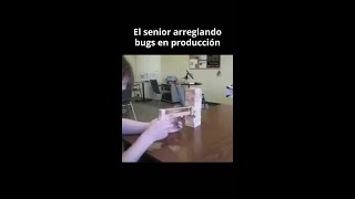 La experiencia no surge de la nada. En programación, todos empezamos como juniors llenos de curiosid