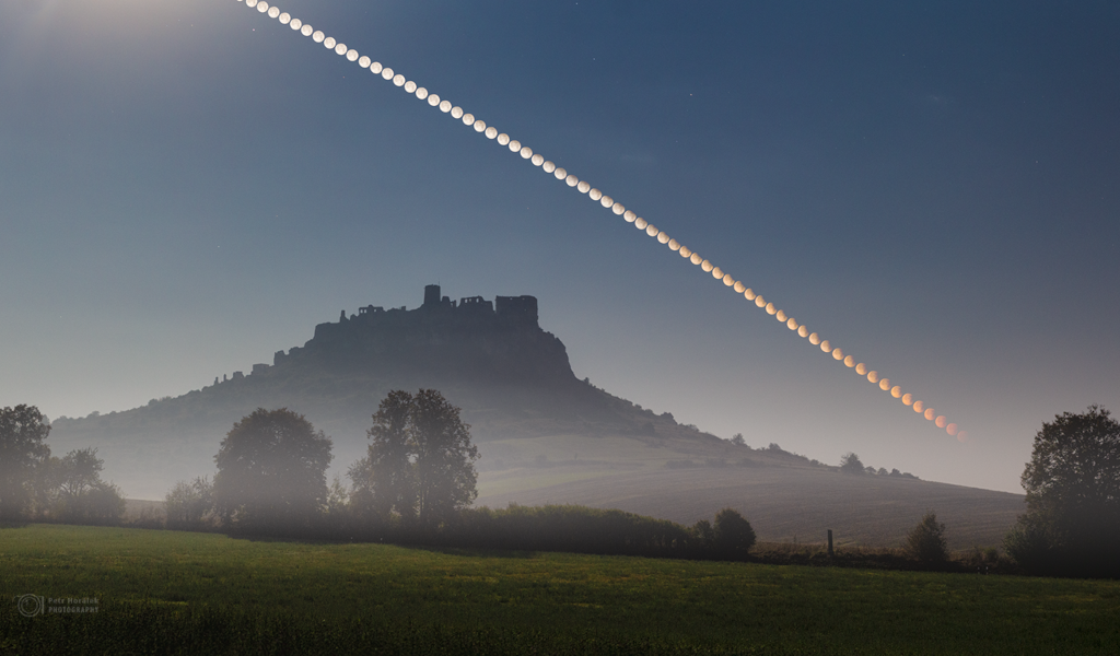 A Hazy Harvest Moon image