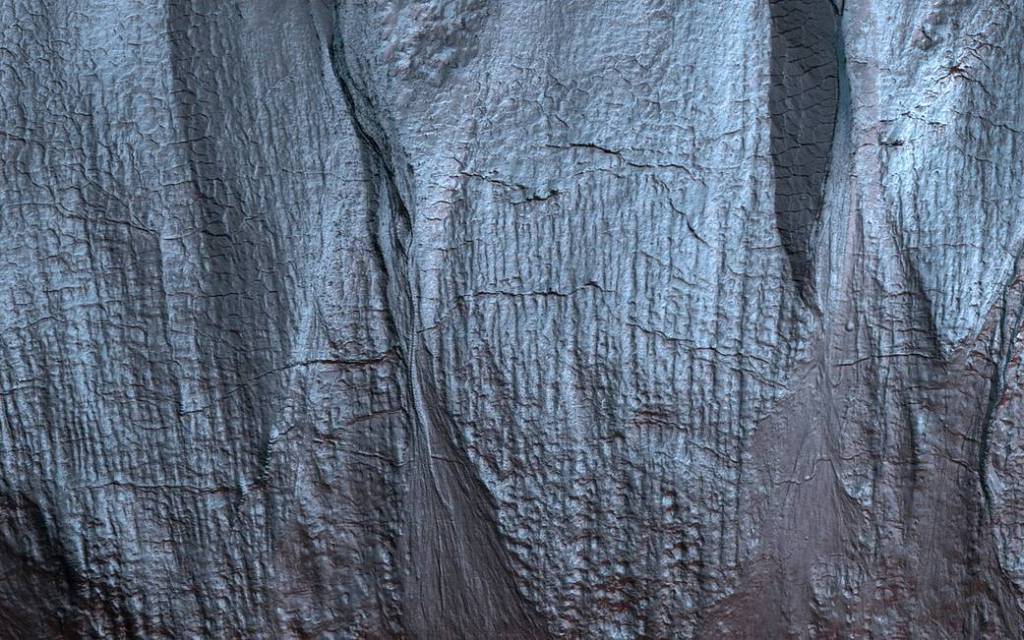 Gullies on Mars