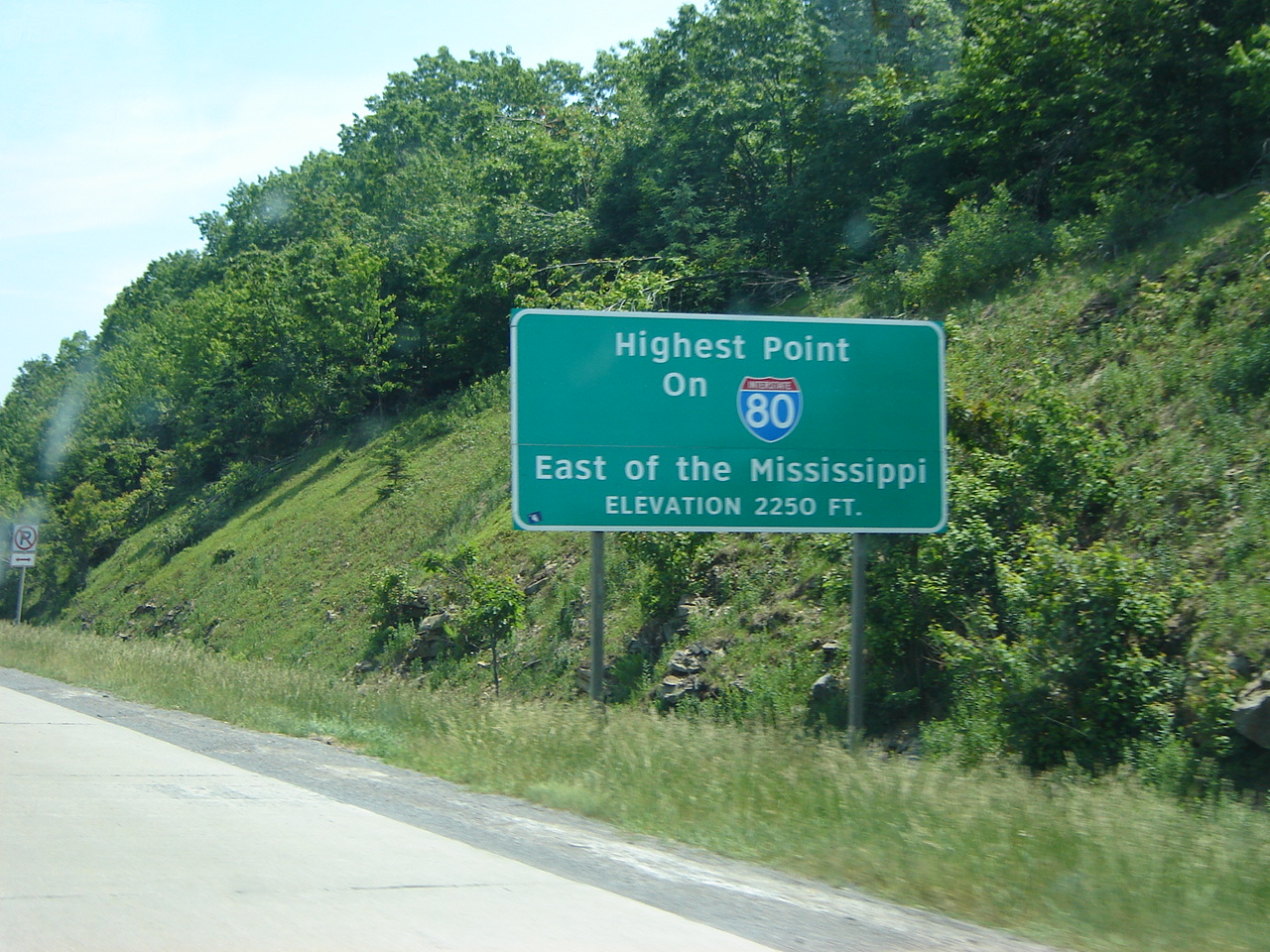 I80Sign