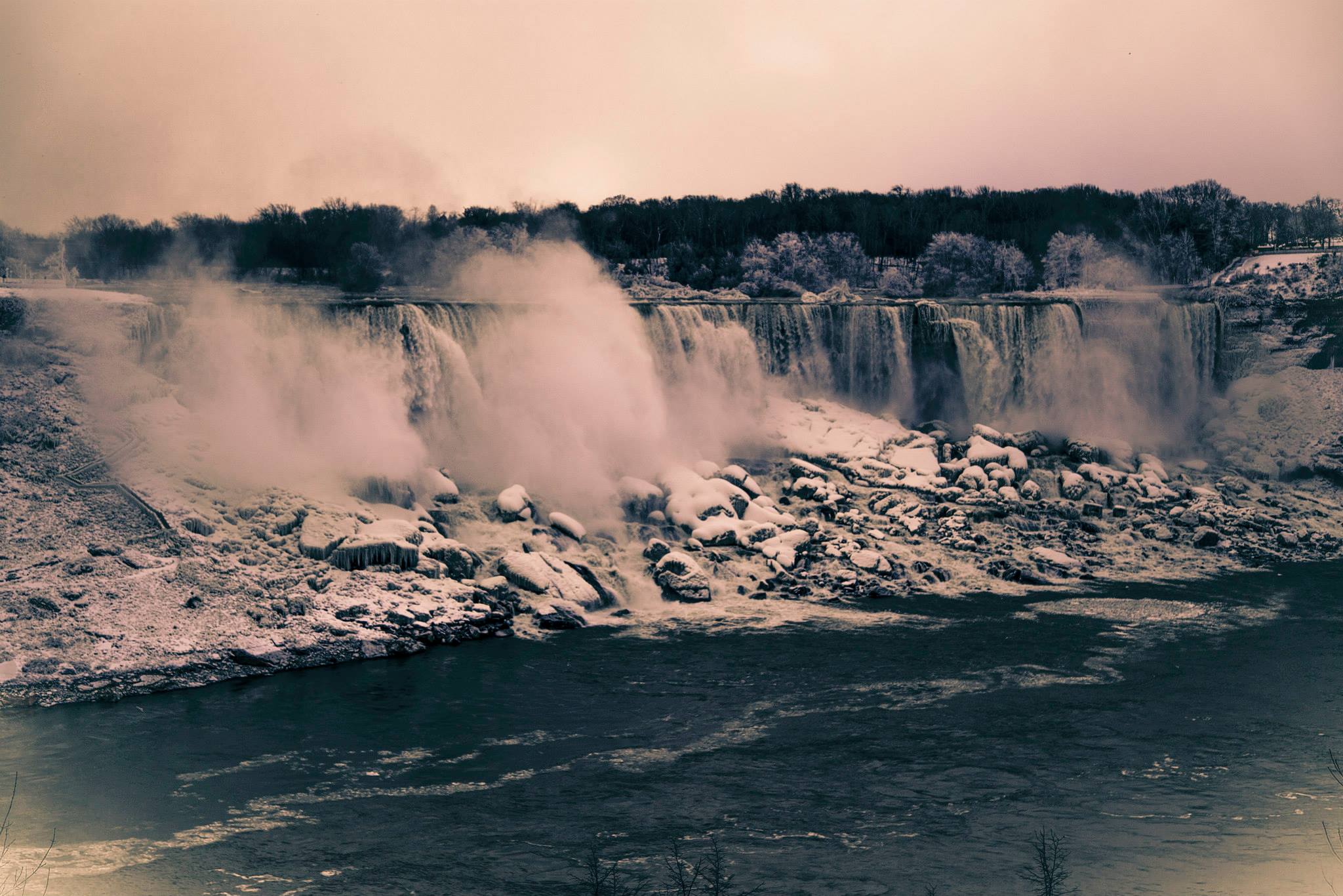 niagara falls