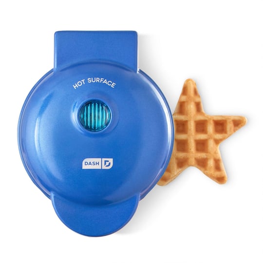 dash-mini-star-waffle-maker-1