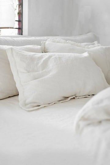 magiclinen-linen-pillow-sham-in-white-20-x-20-at-urban-outfitters-1