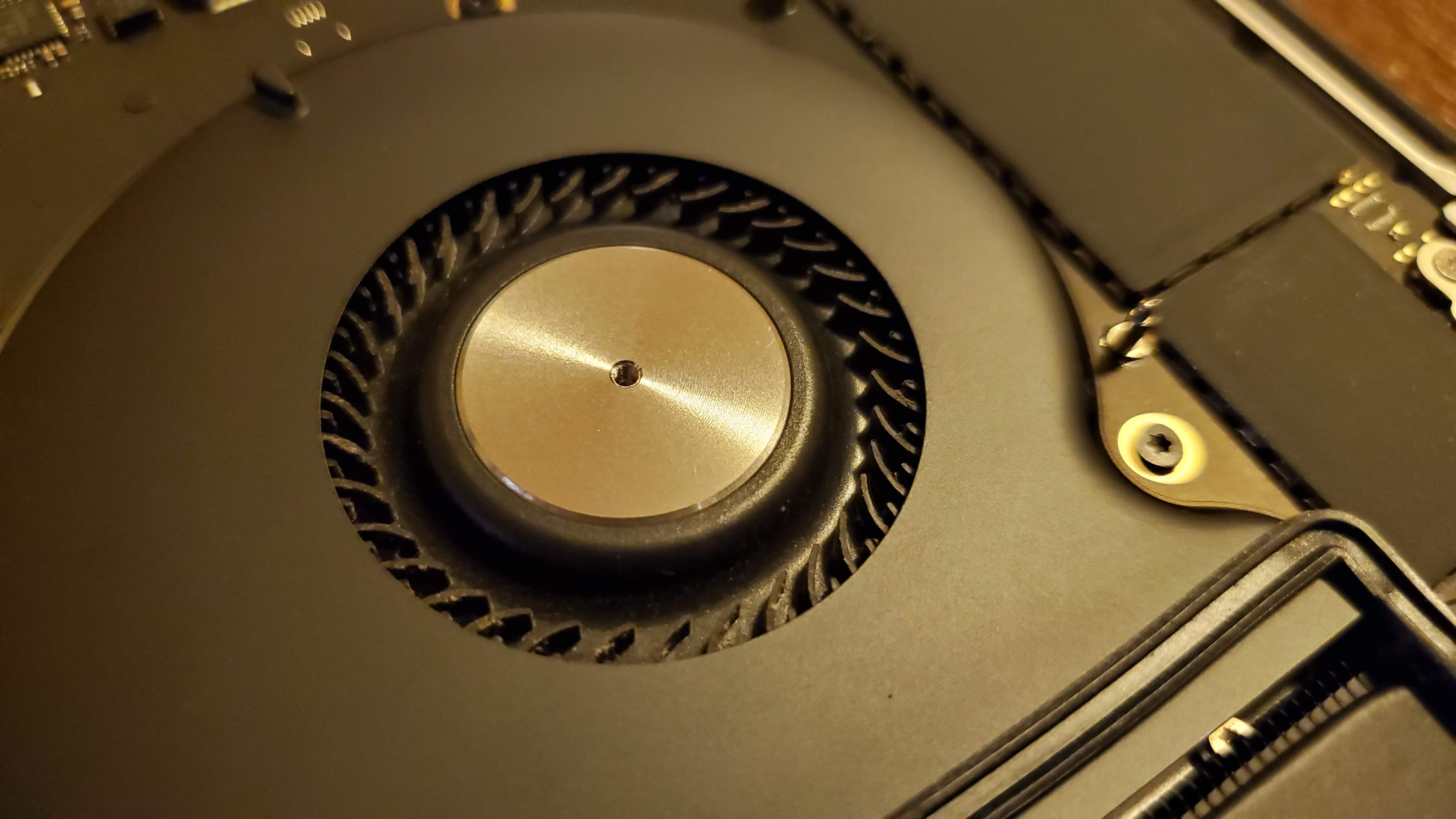 fan closeup after cleaning