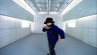 Musicless Musicvideo   JAMIROQUAI - virtual insanity