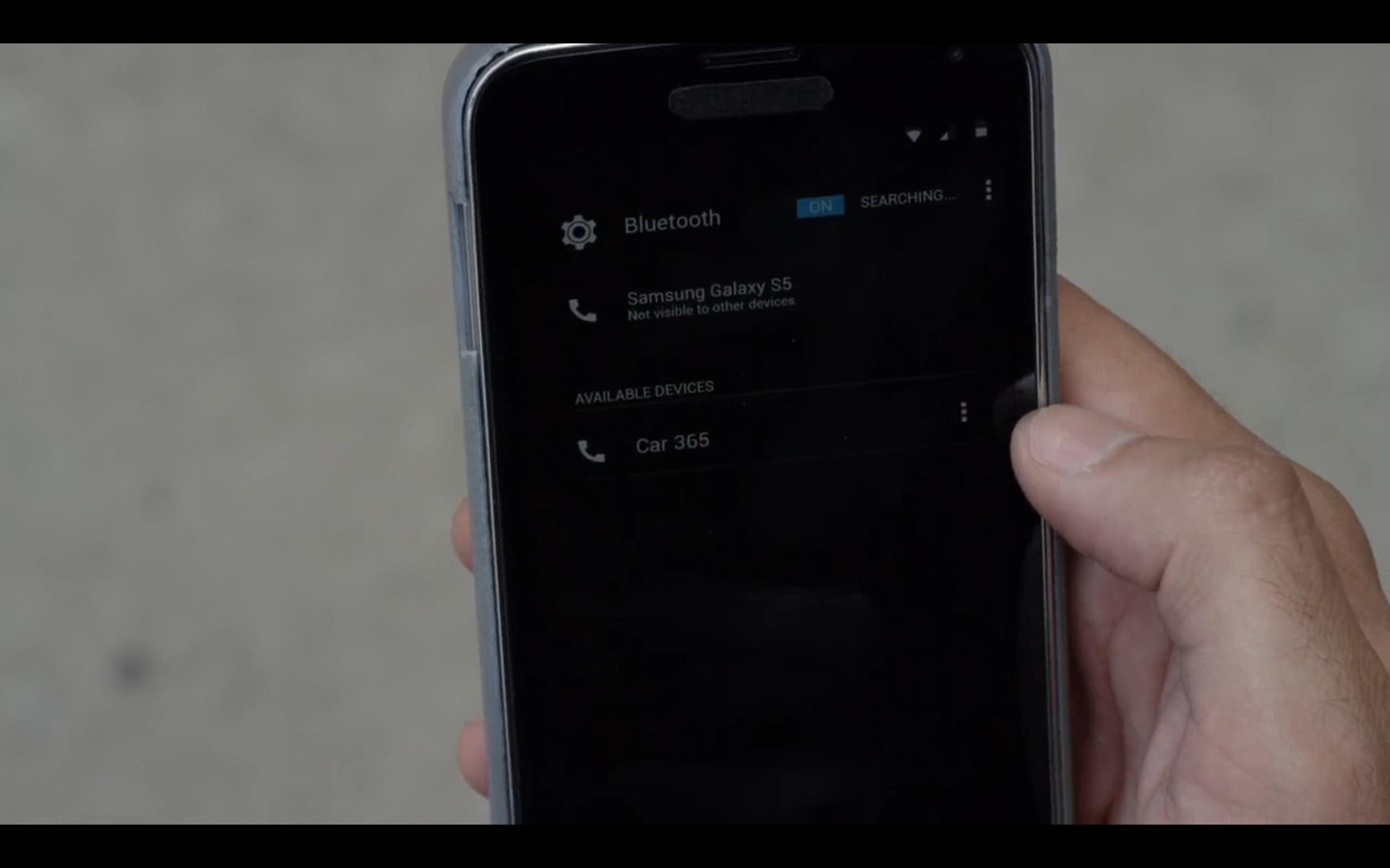 Elliot looks for nearby Bluetooth devices that are discoverable, :robot: screenshot 📷