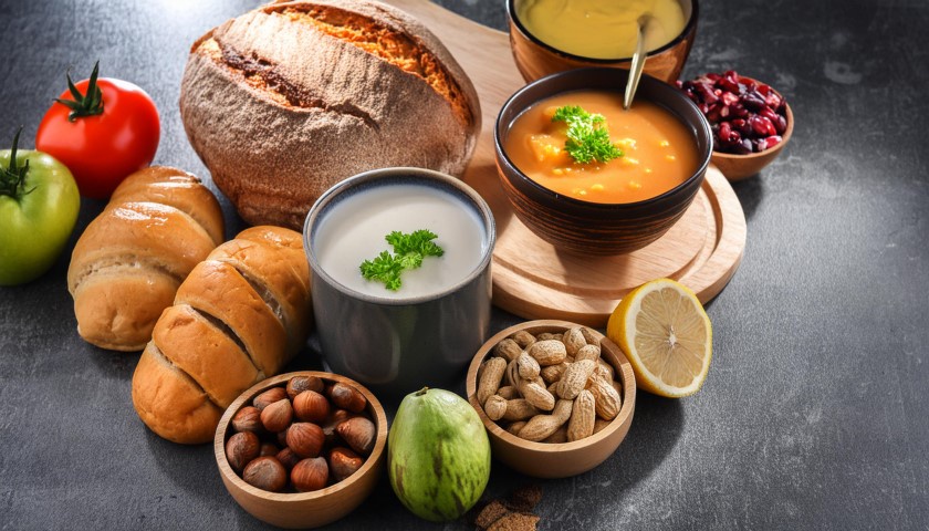 GitHub - hugohiraoka/Food_Image_Classification: Classifying food images ...