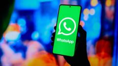 Bí o ṣe lè máa ka ìròyìn BBC Yorùbá lórí WhatsApp rẹ