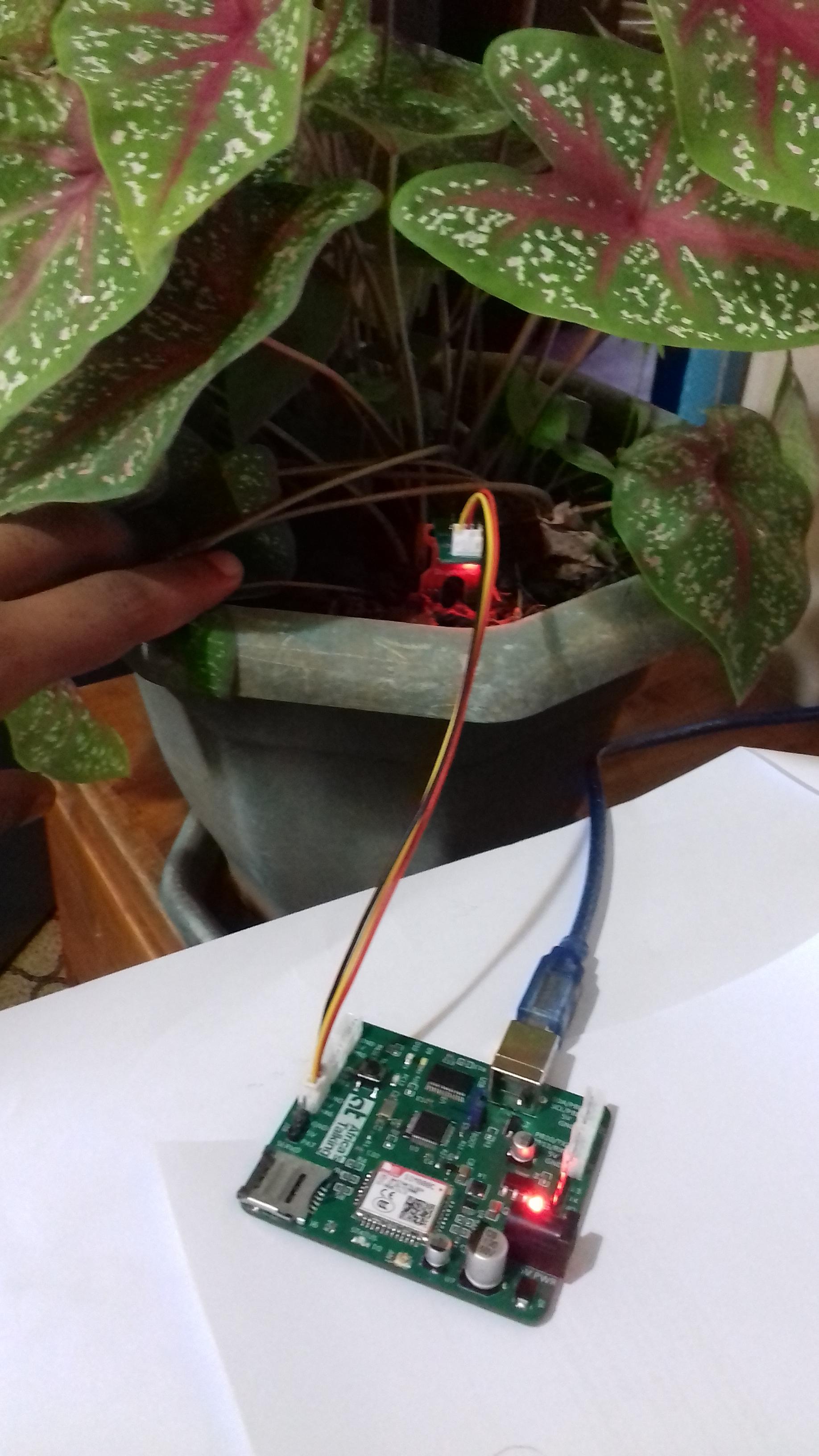 Measuring soil moisture content