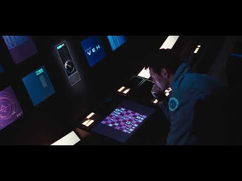 HAL 9000 Playing Chess