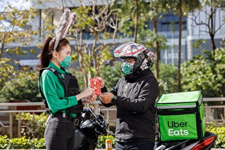  Uber Eats 今年将首次举办“好运兔优！吴柏毅外送合作伙伴感谢活动”，1月14日起连续3个周末，于6大城市的热门外送地点，发放“幸福开运金”给外送合作伙伴。