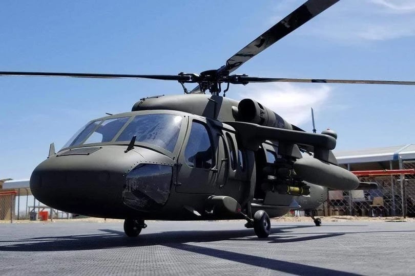 roban-uh-60-black-hawk-700-size-scale-helicopter-arf-1