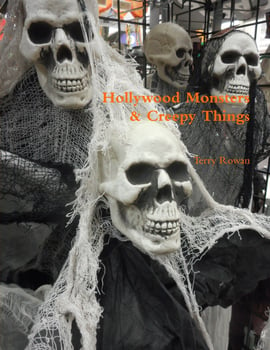 hollywood-monsters-creepy-things-2087853-1