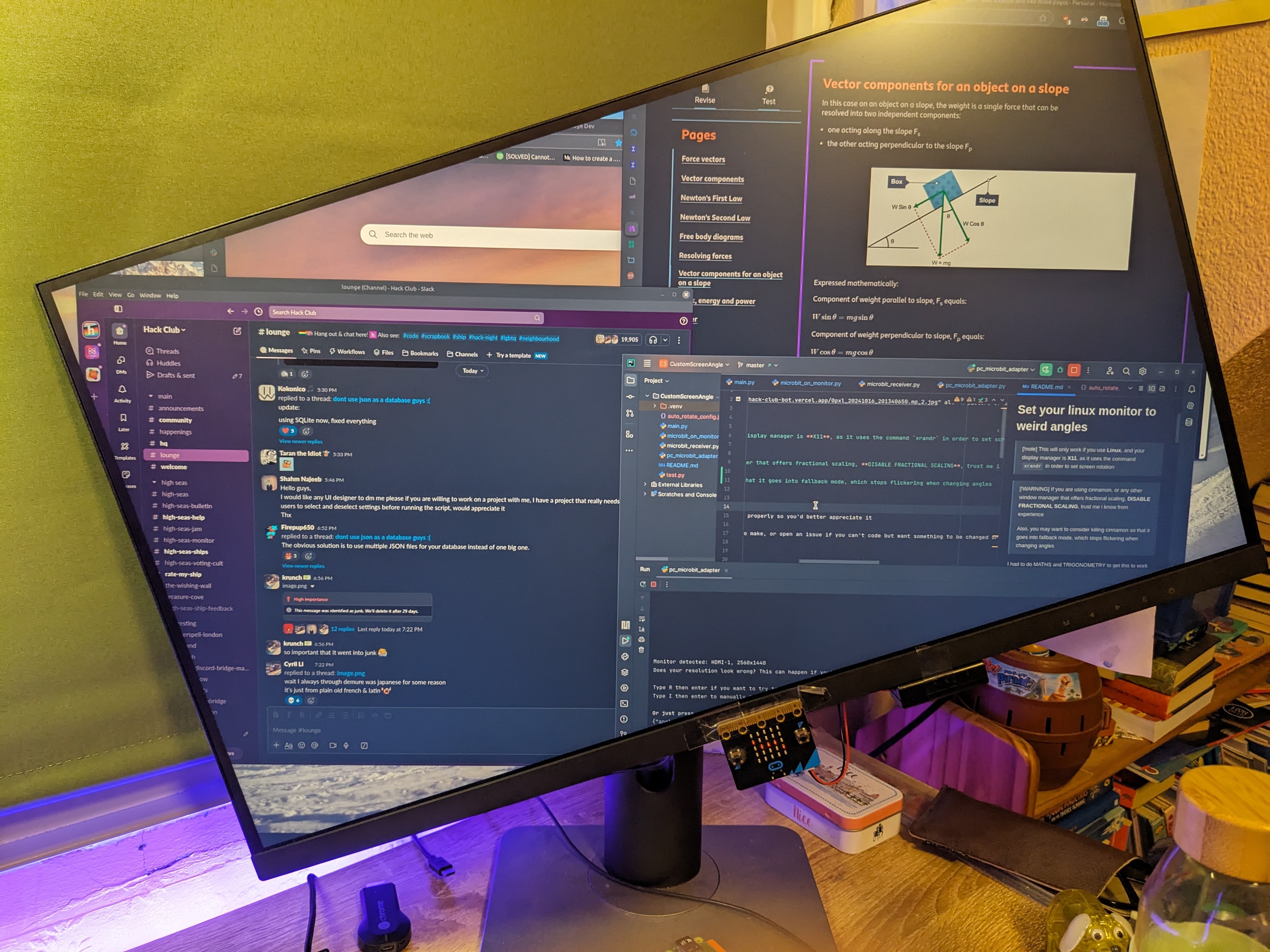 A picture of a monitor rotated to around 45º