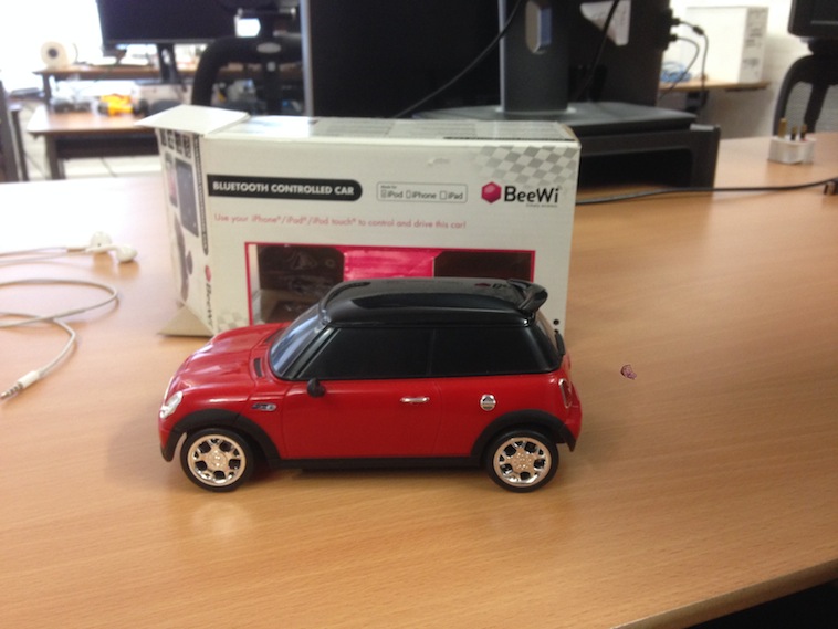 BeeWi Mini Cooper