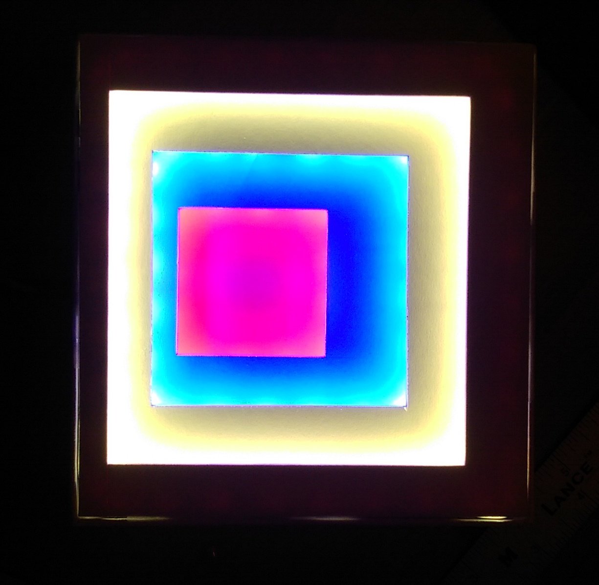 LED 'Homage to the Square'