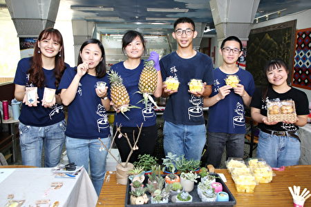 “重拾四季好莳光”学生运用所学，展现植物各种特色。