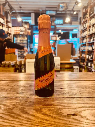 mionetto-nv-prosecco-brut-187-ml-bottle-1