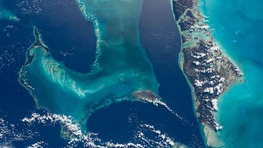 The Bahamas photographed from the International Space Station (© NASA)