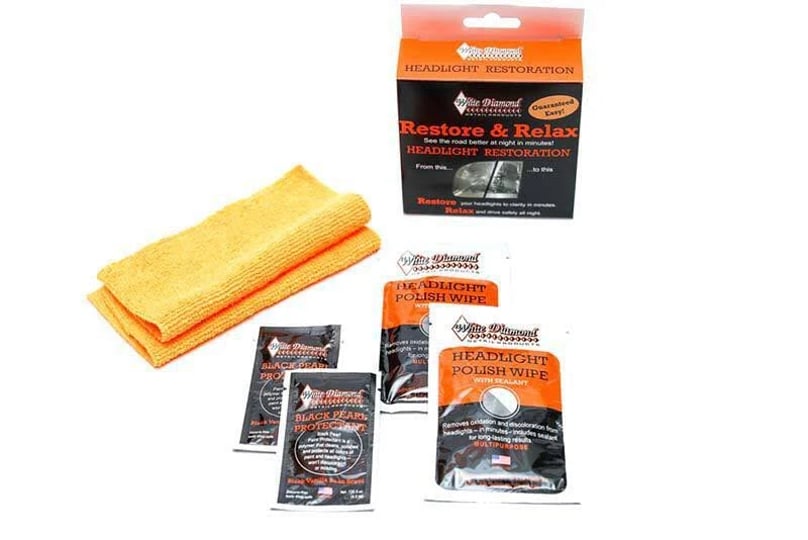 white-diamond-restore-and-relax-headlight-restoration-kit-1