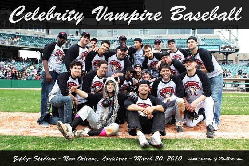 celebrity-vampire-baseball-1885128-1