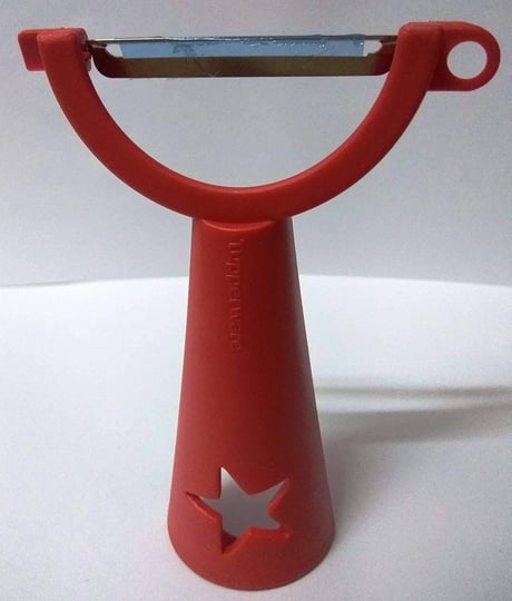 tupperware-vegetable-star-potato-vegetable-universal-peeler-1