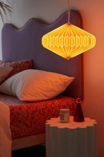 wes-wide-paper-lantern-pendant-light-in-red-at-urban-outfitters-1