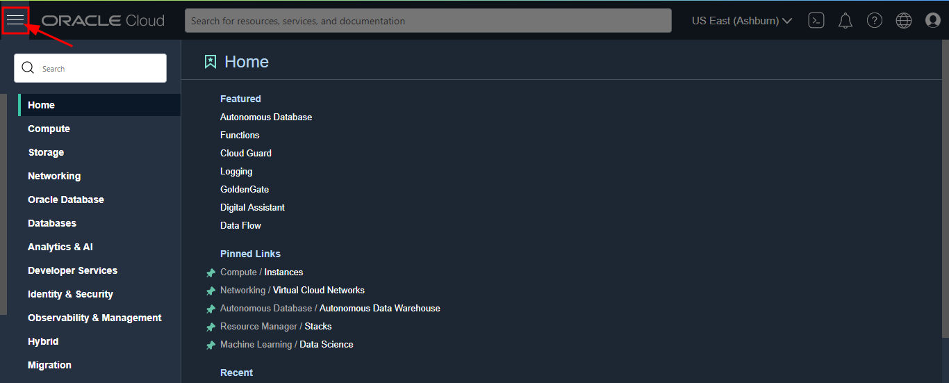 Alt text: Print do painel de serviços da Oracle Cloud na aba Home com um quadrado,de contorno vermelho e sem preenchimento, destacando um ícone com três linhas horizontais, uma em cima da outra e com uma seta vermelha apontando para ele. Esse ícone dá acesso ao painel de serviços.