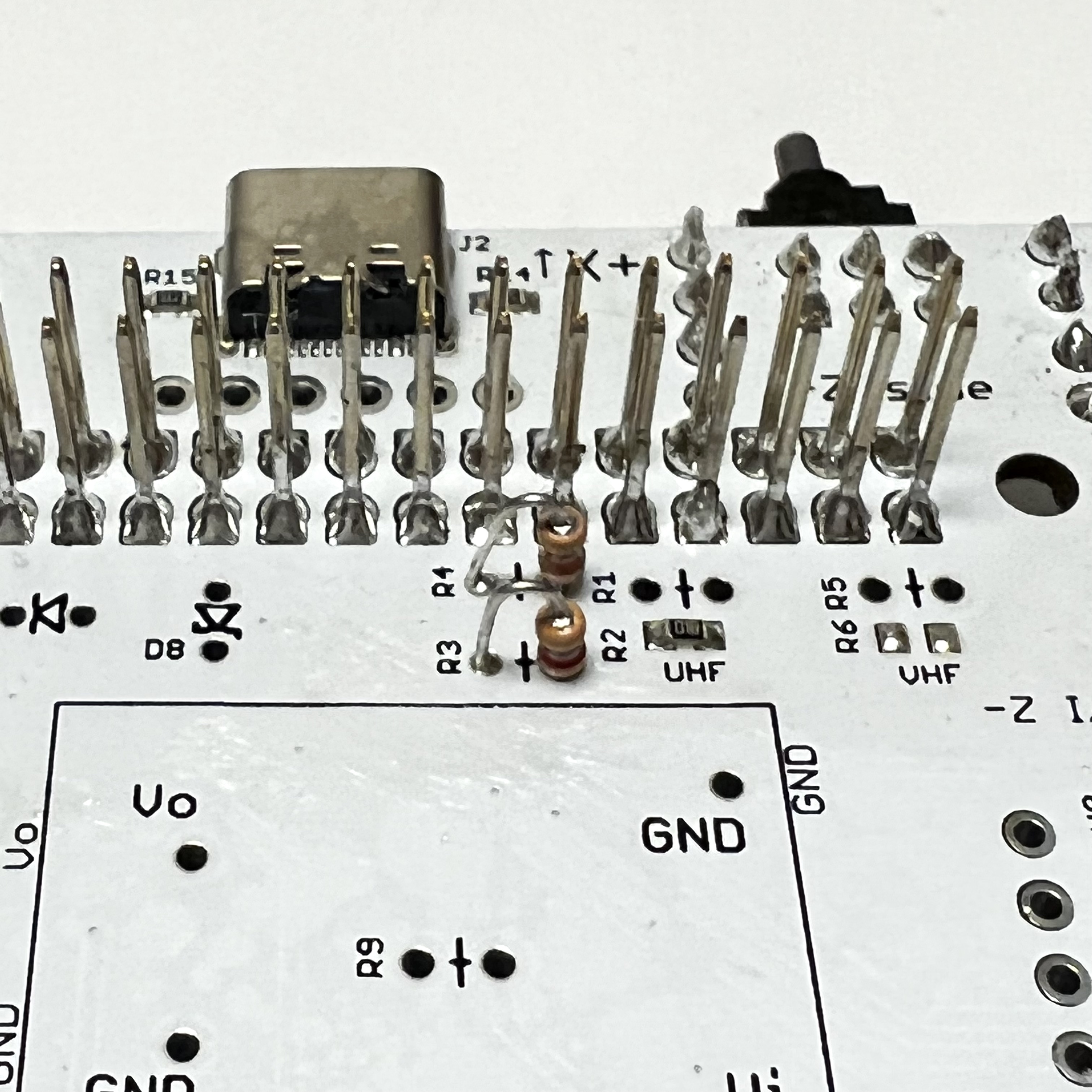 4.7k resistors install