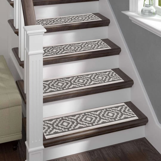 shaggy-stair-rug-white-brown-stair-treads-10-pack-1